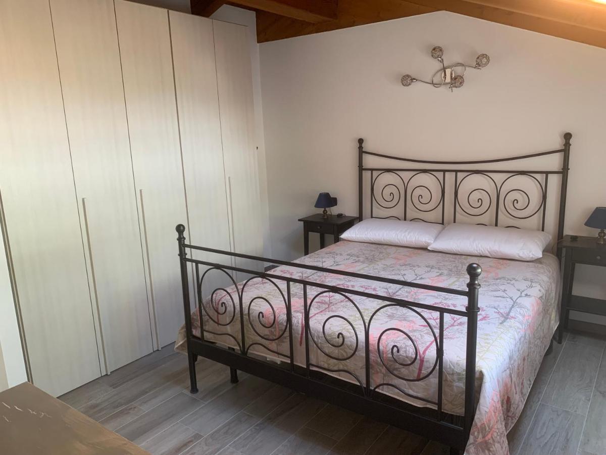 Casa Vacanze Anais Nus Buitenkant foto